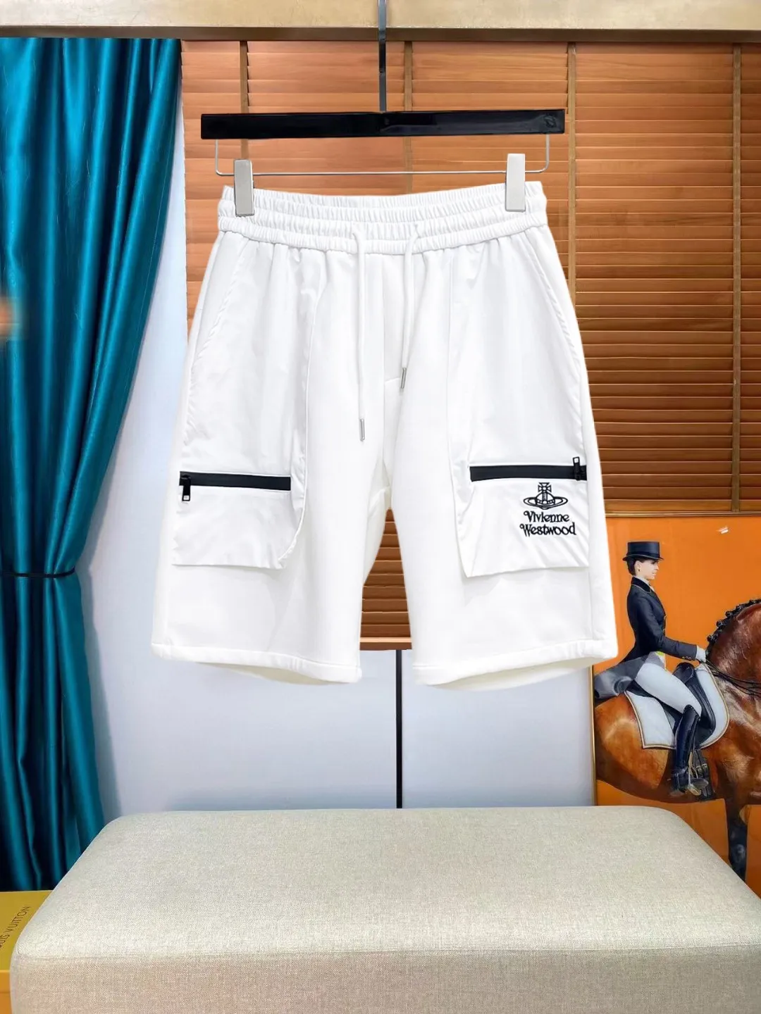 Queen Mother's summer New Arrival men's casual reversible shorts, advanced custom-made Breathable fabric, Breathable fabric, extremely stretchy and comfortable, with impeccable details, top-grade accessories, original logo design concept, delicate and soft feel! The upper body fit is awesome! Size: M-XXXL Please state your height and weight when ordering